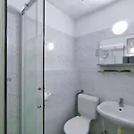 Kristal Hotel 2*