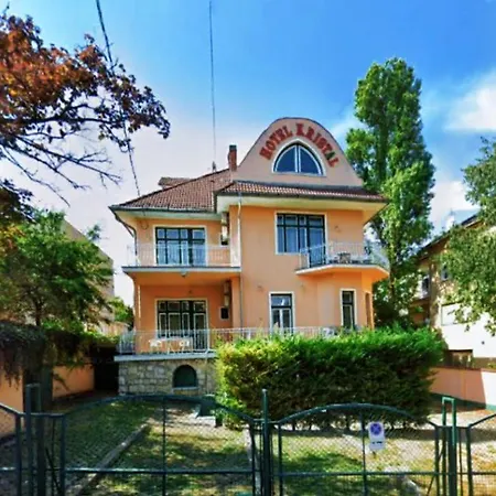 Kristal Hotel