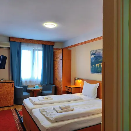 Kristal Budapest