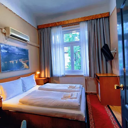 Kristal 2* Budapest