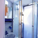 Kristal Ξενοδοχείο 2*
